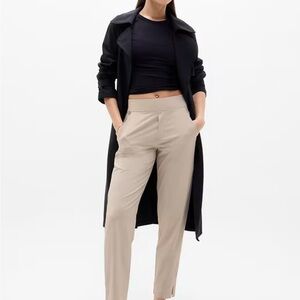 Athleta Tan Women's Trousers